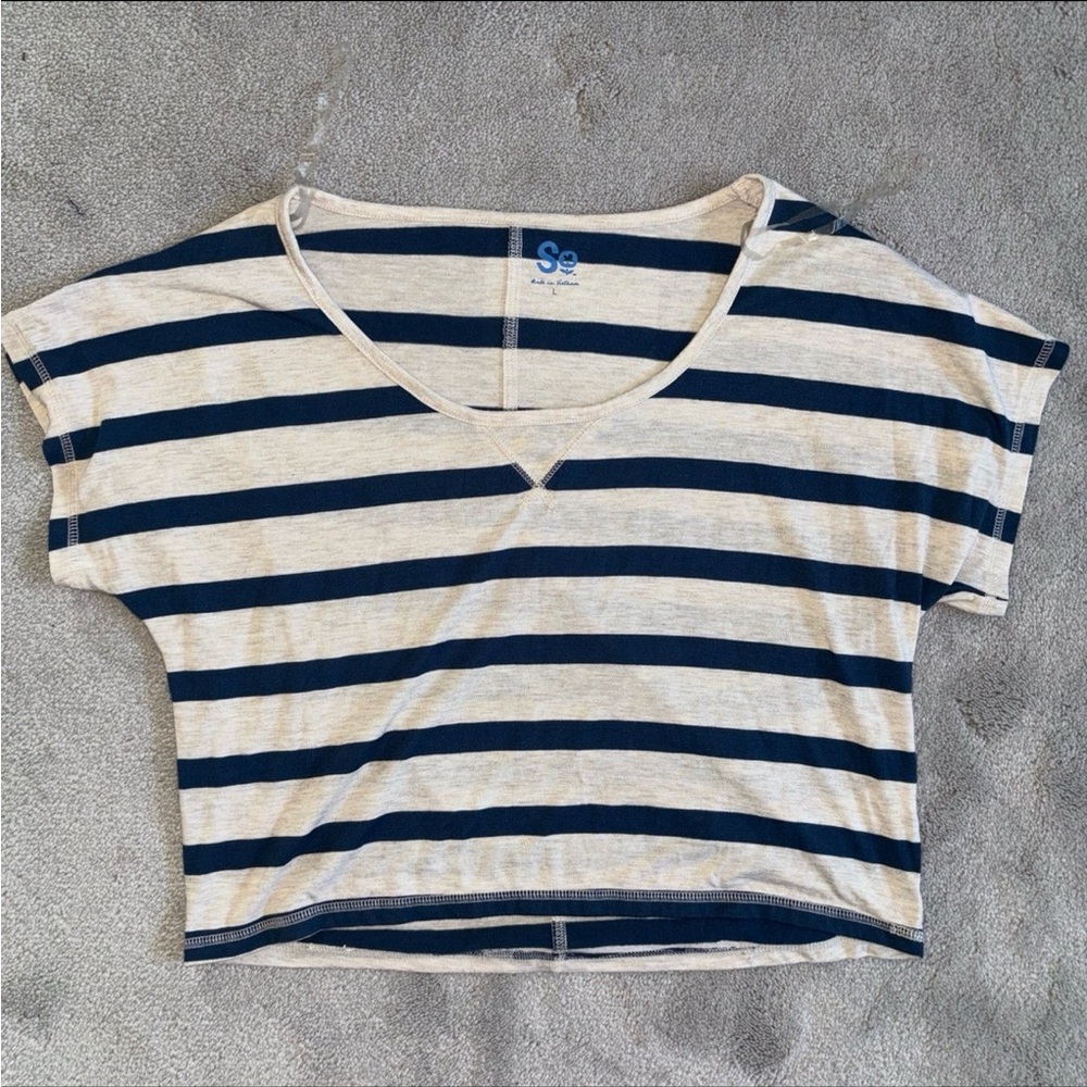 SO white and navy blue striped crop boxy tee